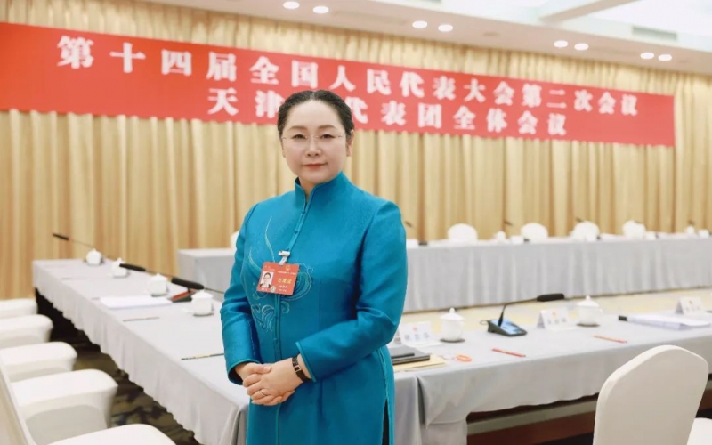 全國(guó)人大代表、榮程集團(tuán)董事會(huì)主席張榮華：全面落實(shí)雙碳戰(zhàn)略，統(tǒng)籌推動(dòng)鋼鐵行業(yè)綠色低碳高質(zhì)量發(fā)展